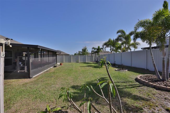 16704 Sunburst Lake St, House other with 3 bedrooms, 2 bathrooms and null parking in WIMAUMA FL | Image 38