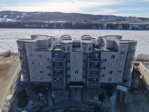 308-9810 94 Street, Peace River, AB, T8S0A1 | Card Image