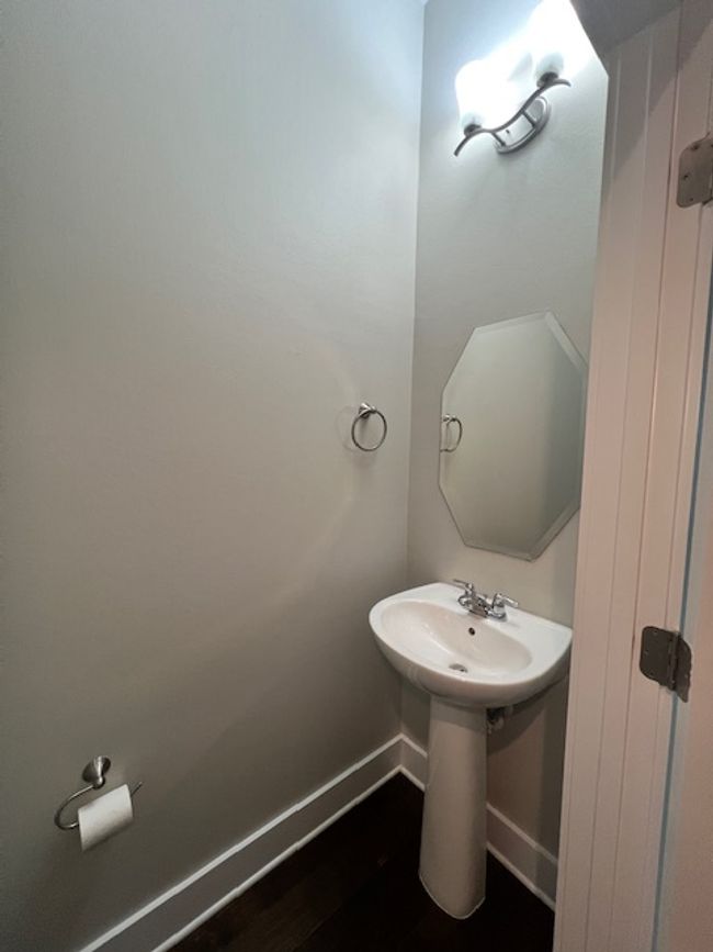 UNIT-11 - 13501 Metric Blvd, House other with 3 bedrooms, 3 bathrooms and 2 parking in Austin TX | Image 10