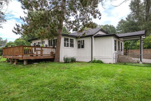 W1028 Aster Rd, Genoa City, WI, 53128-1814 | Card Image