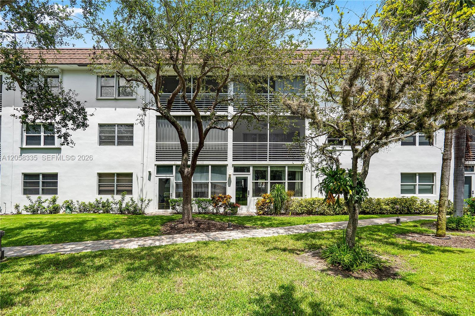 Residential Lease in Lauderdale By The Sea 4