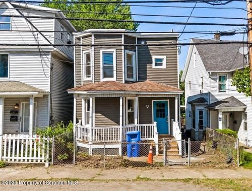 214 Theodore St, Scranton, PA, 18508-1834 | Card Image
