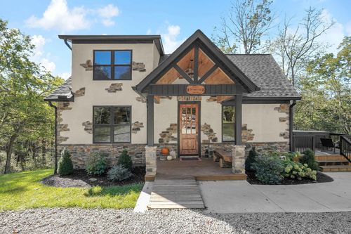 5808 Township Road 250, Logan, OH, 43138-9323 | Card Image