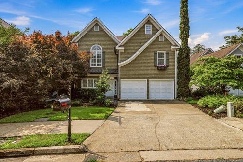 4565 Windsor Park Pl, Atlanta, GA, 30342-2783 | Card Image