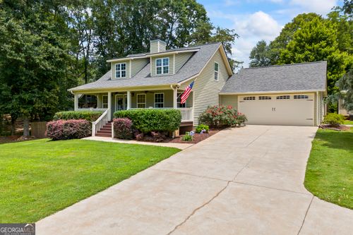 68 Capri Dr, Hartwell, GA, 30643-6489 | Card Image