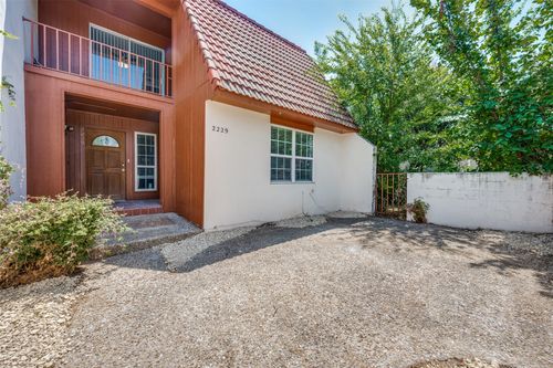 2229 Seville Ct, Dwg, TX, 76013-5818 | Card Image
