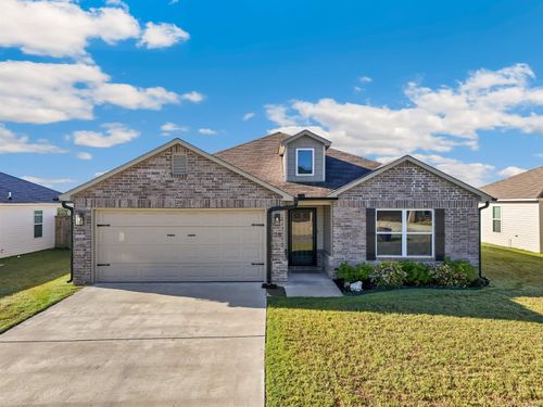 28 Sun Drenched Trl, Conway, AR, 72032-5039 | Card Image