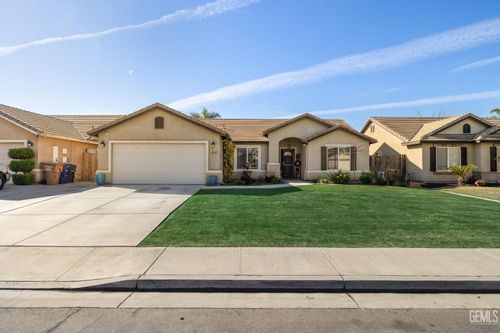 12515 Valentano Ave, Bakersfield, CA, 93312-6488 | Card Image