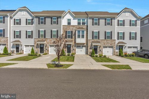 66 Hamilton Ct, PENNSAUKEN, NJ, 08110-1243 | Card Image