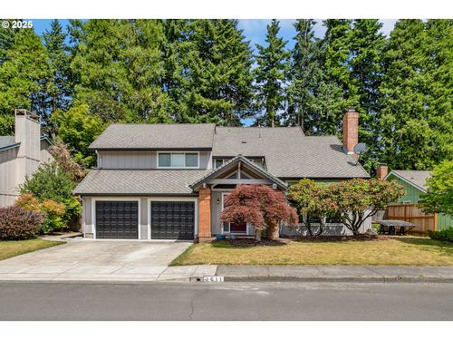 2611 Erin Way, Eugene, OR, 97408-4713 | Card Image