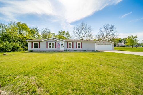 810 S Indiana Ave, Alexandria, IN, 46001-2217 | Card Image