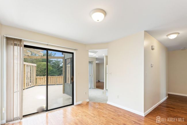 144 Goldmine Ln, Townhouse with 3 bedrooms, 4 bathrooms and null parking in Old Bridge NJ | Image 7