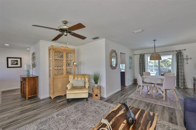 6337 Cocoa Ln, House other with 4 bedrooms, 2 bathrooms and null parking in APOLLO BEACH FL | Image 19