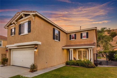 28327 Gibraltar Ln, Castaic, CA, 91384-3811 | Card Image