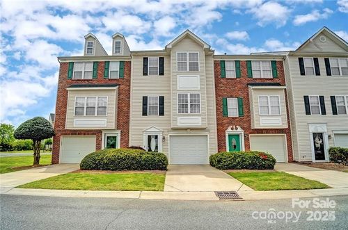 140 Rock Ridge Ln, Mount Holly, NC, 28120-1989 | Card Image