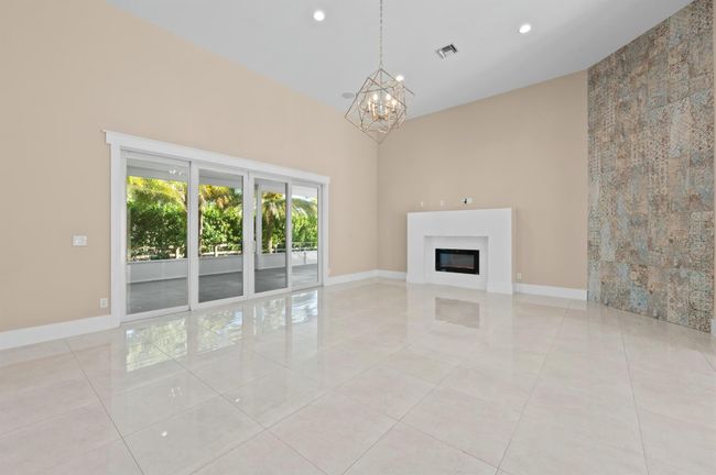 15503 Temple Blvd, House other with 4 bedrooms, 5 bathrooms and null parking in Loxahatchee FL | Image 10