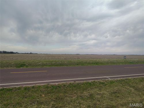 1 W Main St, Perry, MO, 63462 | Card Image