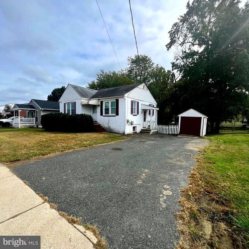 2023 Middleborough Rd, BALTIMORE, MD, 21221-1517 | Card Image