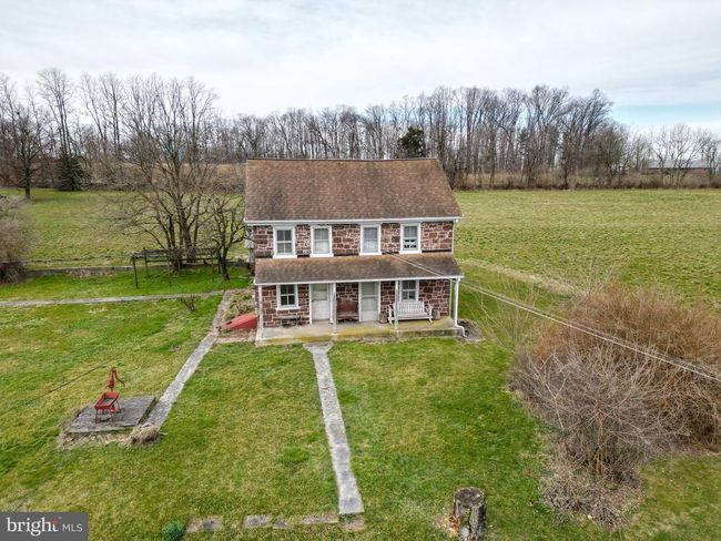 2101 Kramer Mill Rd, House other with 3 bedrooms, 2 bathrooms and null parking in STEVENS PA | Image 7