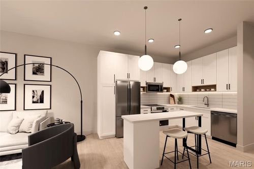 215-1121 S Main Street, St Charles, MO, 63301 | Card Image