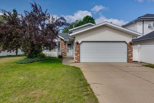 134 Douglas Ave, Red Deer, AB, T4R2G6 | Card Image