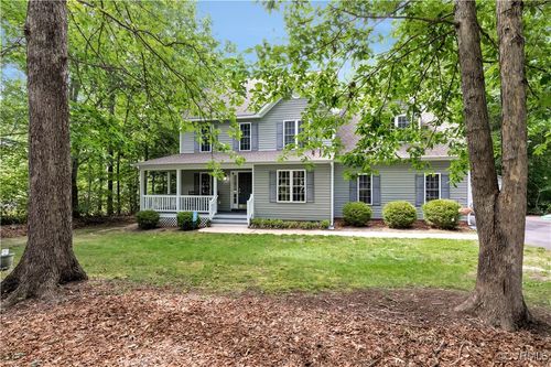 8265 Elizabeth Ann Dr, Mechanicsville, VA, 23111-6097 | Card Image