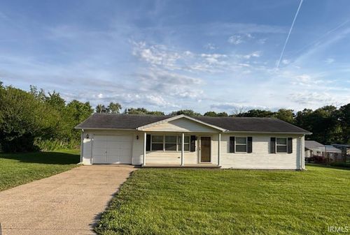 16 Kelly Dr, Washington, IN, 47501-4136 | Card Image