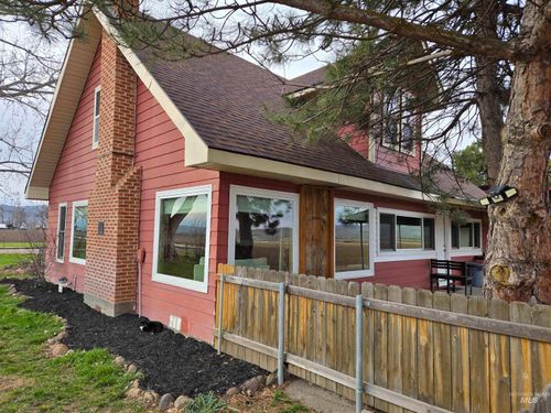 924 Olds Ferry Rd, Weiser, ID, 83672-5016 | Card Image