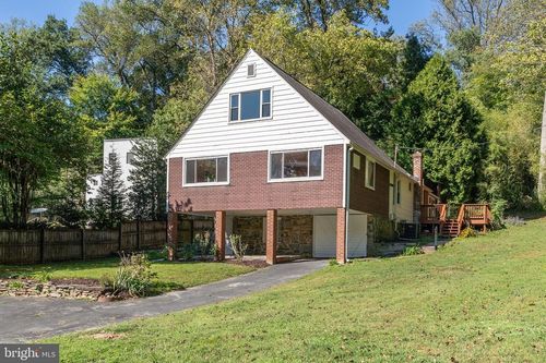 6221 Walhonding Rd, BETHESDA, MD, 20816-2138 | Card Image