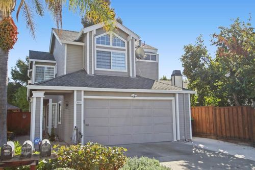 2211 Oakland Ave, Pleasanton, CA, 94588-2650 | Card Image