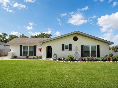 106 E Wayside Drive, Westlake, LA, 70669 | Card Image