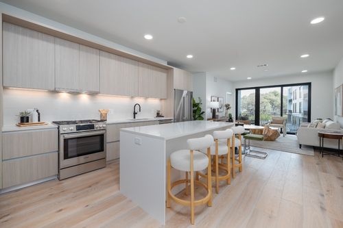 unit-237-2209 S 1st St, Austin, TX, 78704-5276 | Card Image