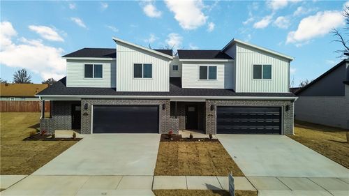 646 Sun Meadows Loop, Centerton, AR, 72719-4047 | Card Image