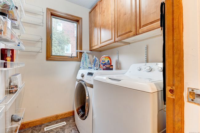 24 Stonegate Dr, House other with 4 bedrooms, 4 bathrooms and null parking in Wethersfield CT | Image 21