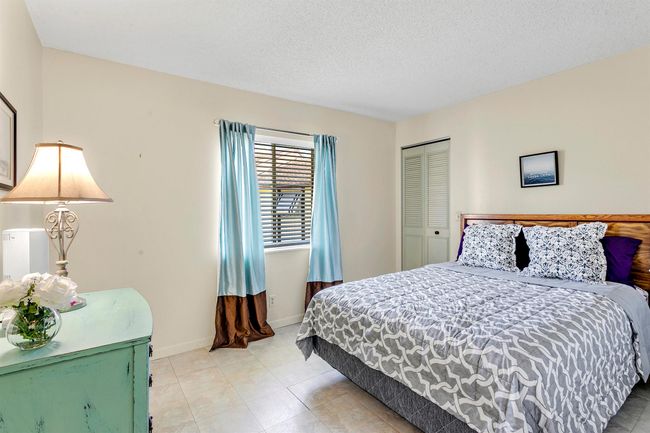 C-2 - 5927 La Pinata Boulevard, Condo with 2 bedrooms, 2 bathrooms and null parking in Greenacres FL | Image 16