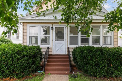 118 W Bent Avenue, OSHKOSH, WI, 54901 | Card Image