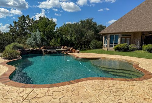 114 Redtail Ct, Weatherford, TX, 76088-2000 | Card Image