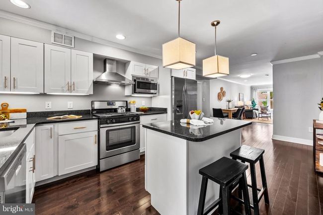 1011 Patapsco St, Townhouse with 3 bedrooms, 3 bathrooms and null parking in BALTIMORE MD | Image 7