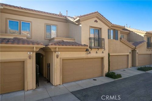 204-1448 Patricia Ave, Simi Valley, CA, 93065 | Card Image