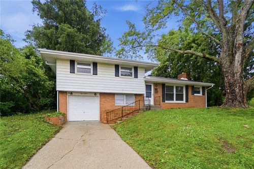 316 E Doris Dr, Fairborn, OH, 45324-4231 | Card Image