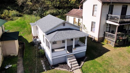 691 Brownell Ave, Middleport, OH, 45760-1124 | Card Image