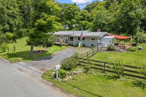 10 Hy Vue Ter, Cold Spring, NY, 10516-3913 | Card Image