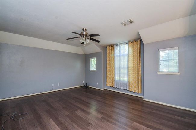 17719 Creek Bluff Ln, House other with 4 bedrooms, 3 bathrooms and 2 parking in Cypress TX | Image 22
