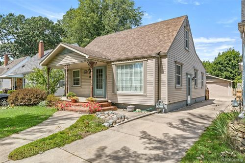 24816 Boston St, Dearborn, MI, 48124-4411 | Card Image