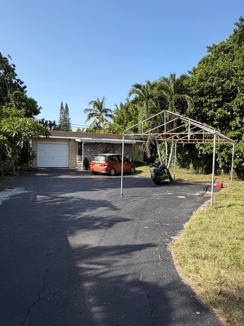 2647 Pierce St, Hollywood, FL, 33020-3837 | Card Image