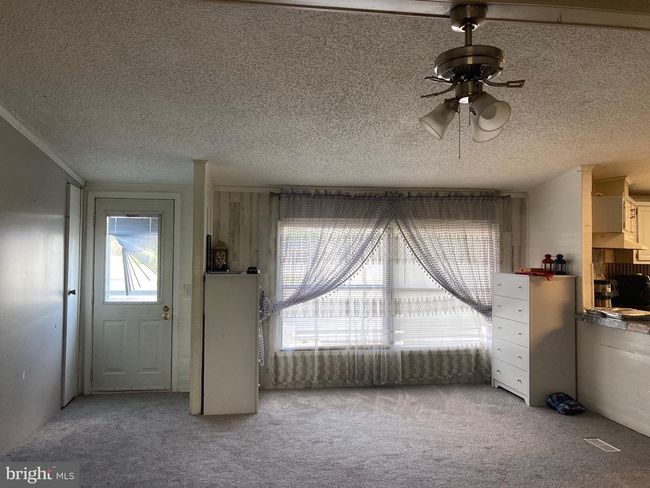 147 Tower Cir, House other with 3 bedrooms, 2 bathrooms and null parking in CARLISLE PA | Image 4