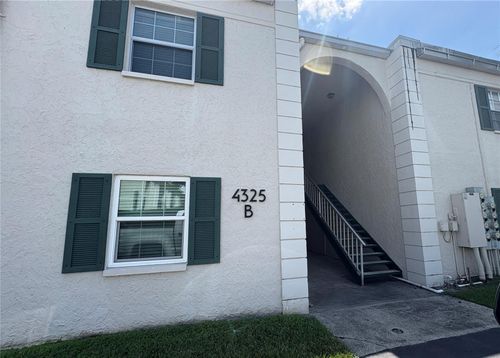 apt-116b-4325 Aegean Dr, TAMPA, FL, 33611-2405 | Card Image
