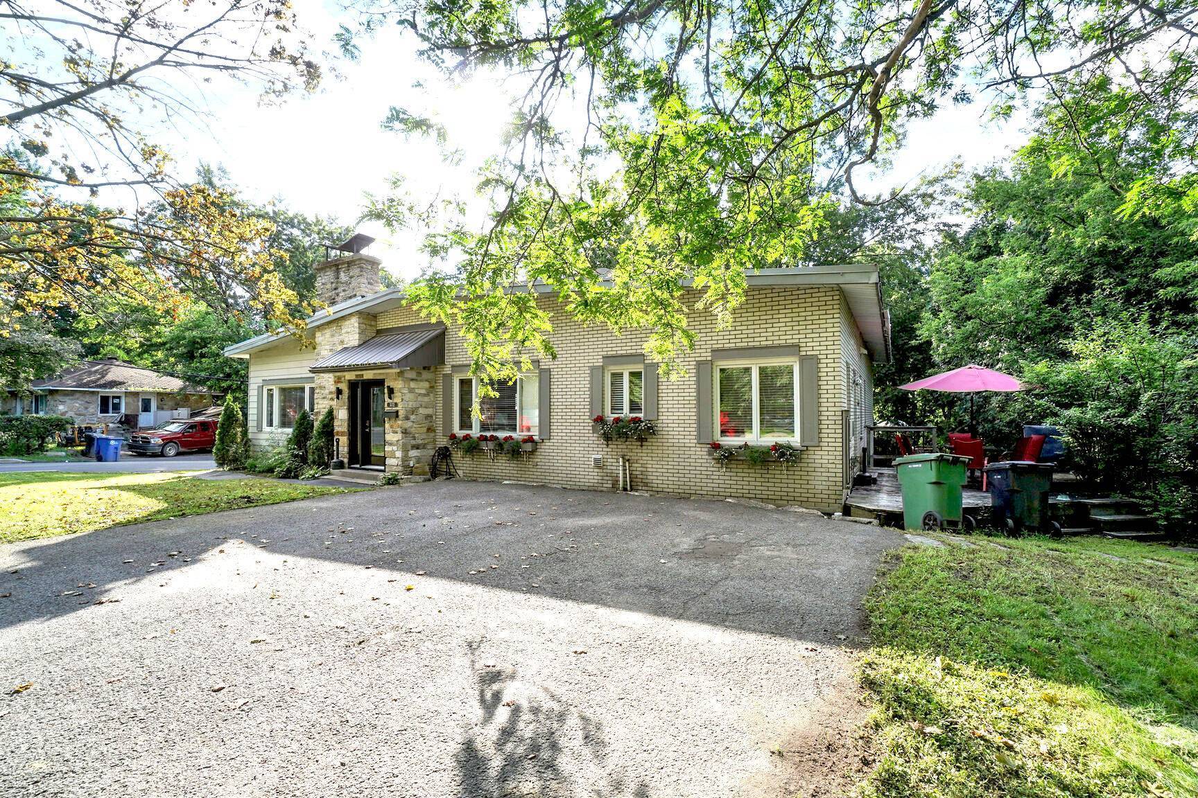 Commercial Sale in Rosemère 5