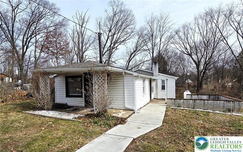 215 Cowpath Rd, Souderton, PA, 18964-2015 | Card Image