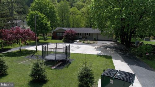 271 Ramsey Dr, JERSEY SHORE, PA, 17740-8813 | Card Image